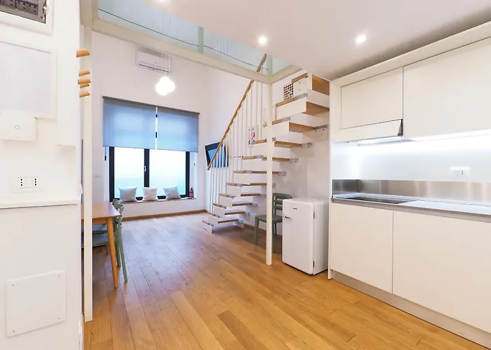 Stella Loft